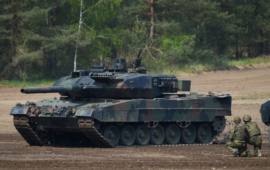 AFP/„Scanpix“ nuotr./„Leopard A7“