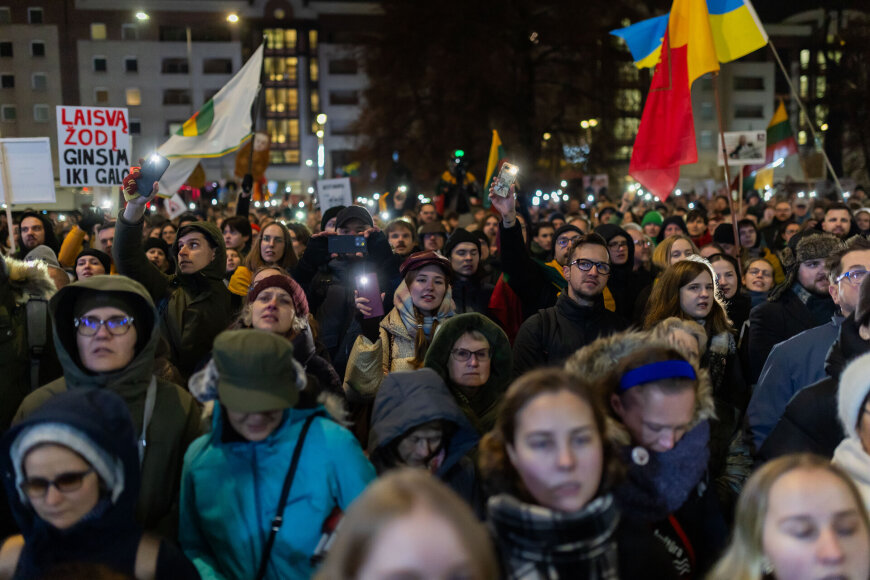 Patricija Adamovič / BNS/Trečiadienio protestas „Šalin rankas nuo laisvo žodžio!“