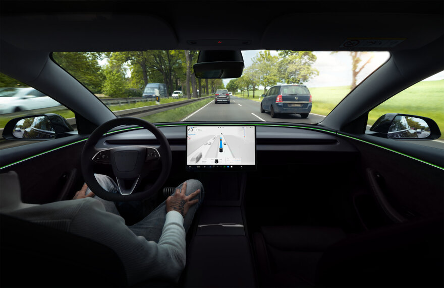 Tesla nuotr./Tesla, FSD funkcija