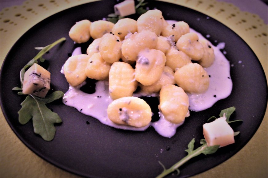  Gnocchi pelėsinio sūrio gorgonzola padaže