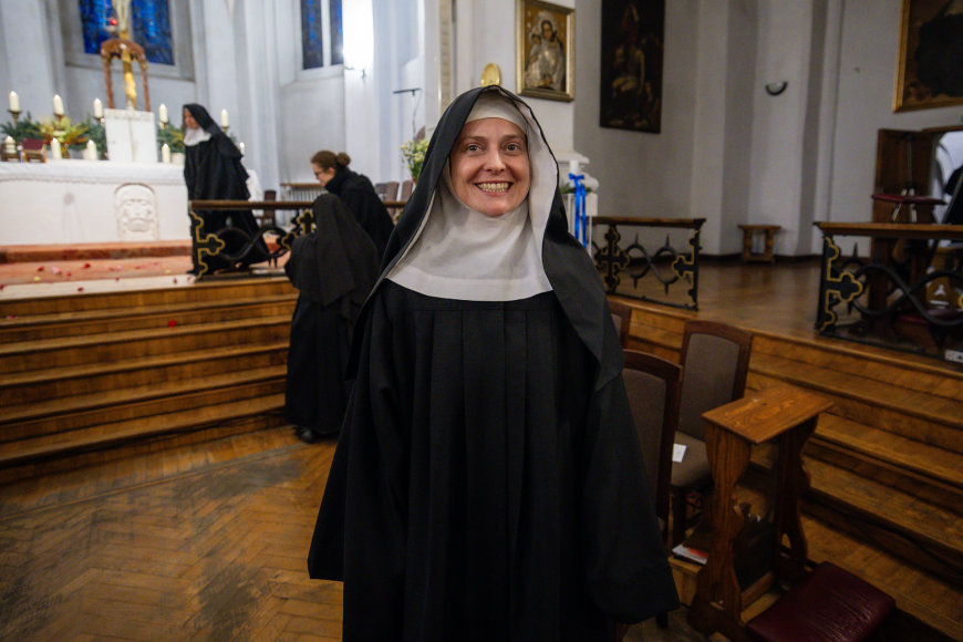 Teodoro Biliūno / BNS nuotr./Sesuo Magdalena po Amžinųjų Įžadų liturgijos