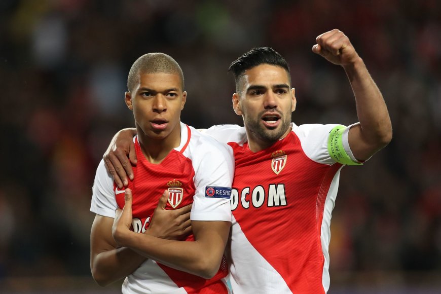 „Reuters“/„Scanpix“ nuotr./Kylianas Mbappe ir Radamelis Falcao