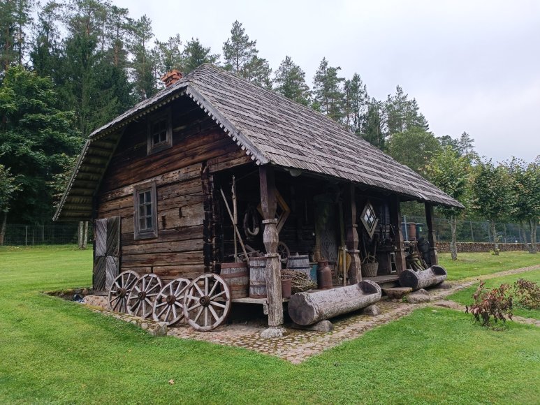 Karolinos Stažytės nuotr./Leliugų kaimo turizmo sodyba „Po ąžuolais“