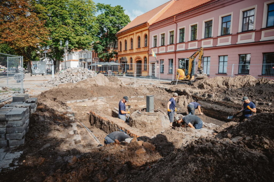 Kauno miesto savivaldybės nuotr./Archeologiniai tyrinėjimai Kauno Rotušės aikštėje