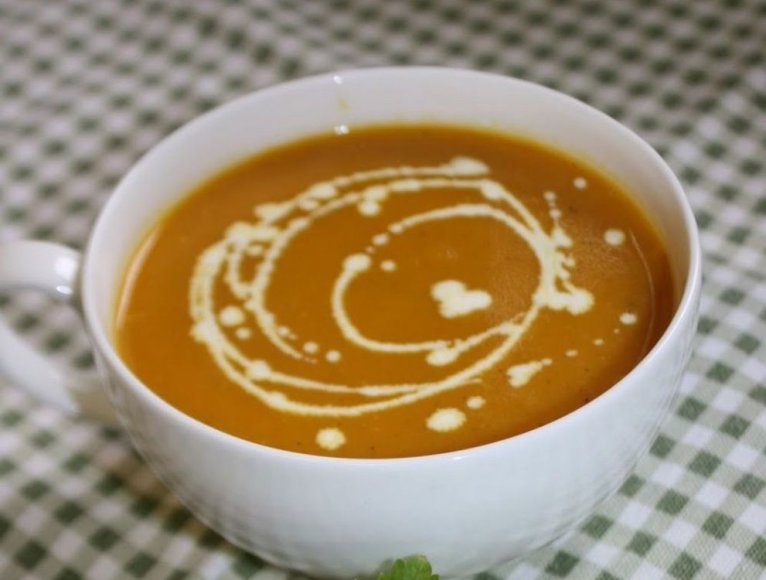 Pikantiška moliūgų sriuba
