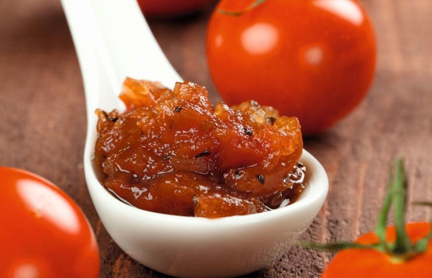 Prieskoninis pomidorų čatnis