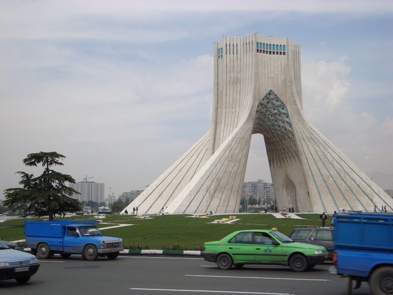Vaido Mikaičio nuotr./ Azadi bokštas – iranietiška triumfo arka