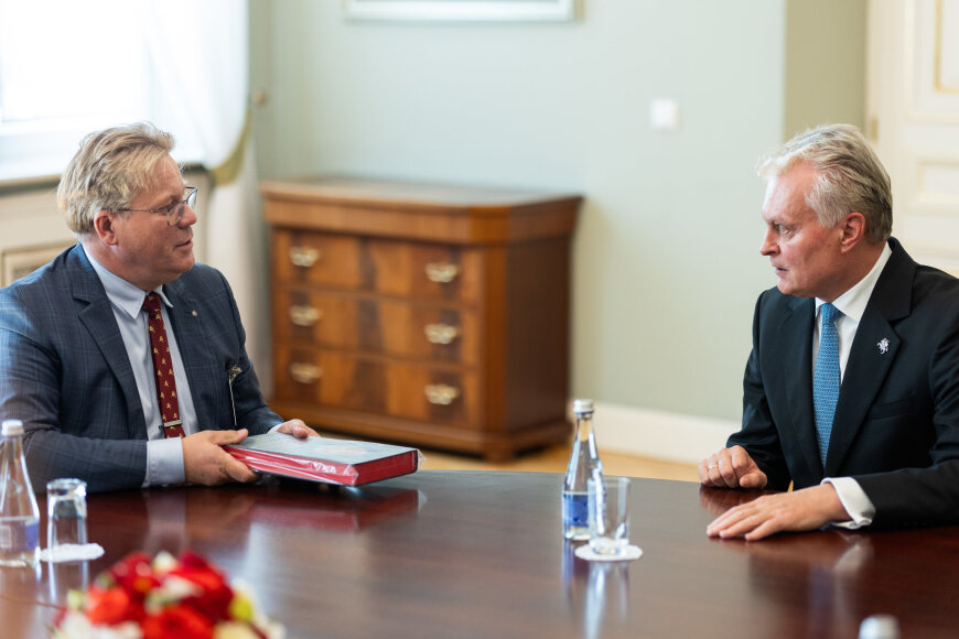 Roberto Riabovo / BNS nuotr./ Mindaugas Jablonskis, Gitanas Nausėda