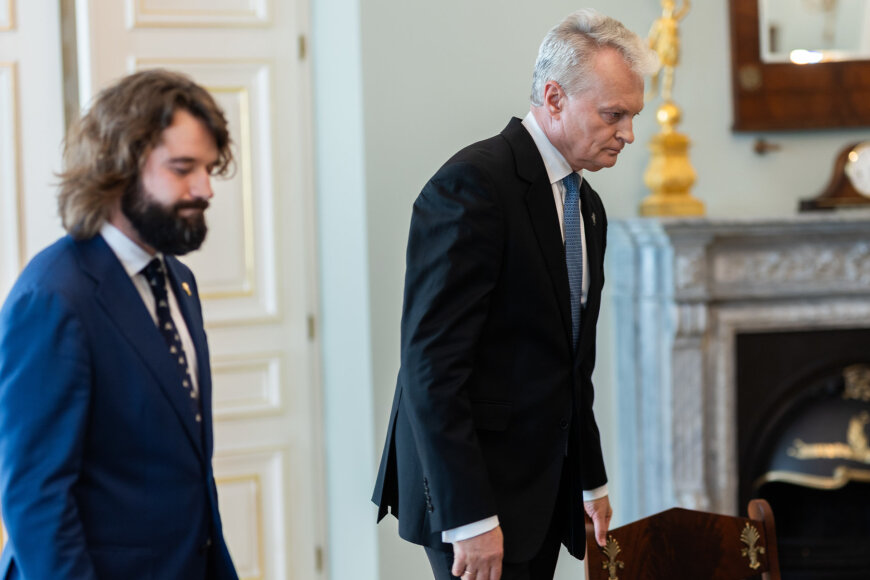 Roberto Riabovo / BNS nuotr./Gitanas Nausėda ir Povilas Poderskis