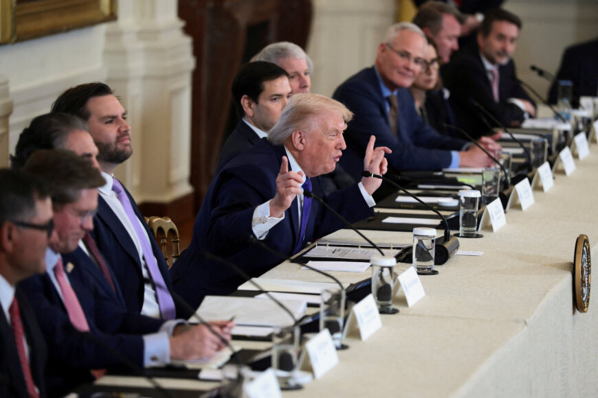 JAV administracijos susitikimas su naftos įmonių vadovais / Evelyn Hockstein / REUTERS