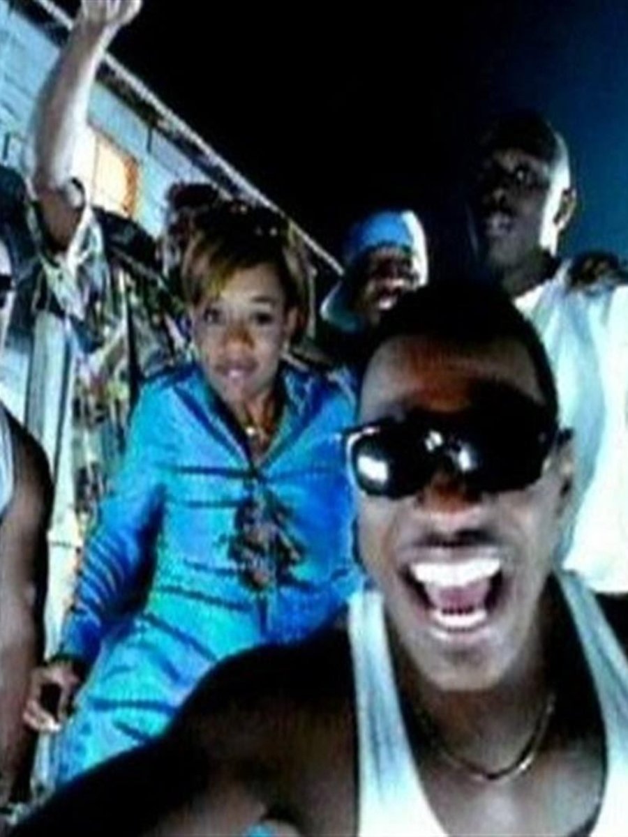 Blackstreet - No Diggity (Official Music Video) ft. Dr. Dre, Queen Pen 