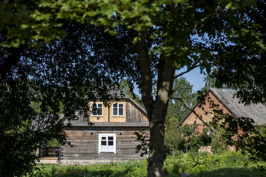 Luko Balandžio / 15min nuotr./Kurtuvėnų dvaro sodyba 