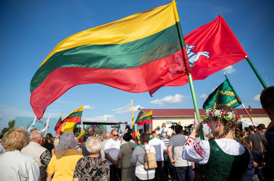 „Baltijos kelio“ 30-mečio minėjimas Lietuvos ir Latvijos pasienyje