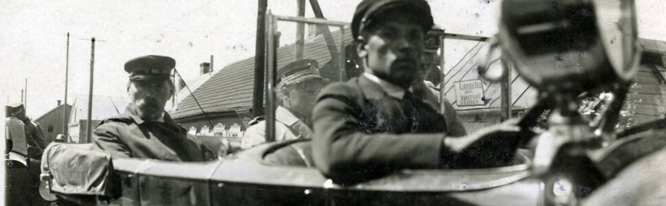 Antanas Smetona apie 1931 m. Kretingoje