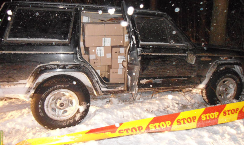 „Jeep Cherokee“ avarijos vietoje