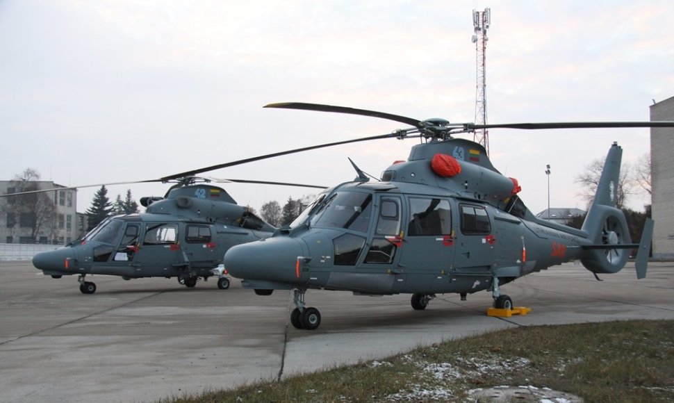 Lietuvos kariuomenės įsigyti naujieji sraigtasparniai