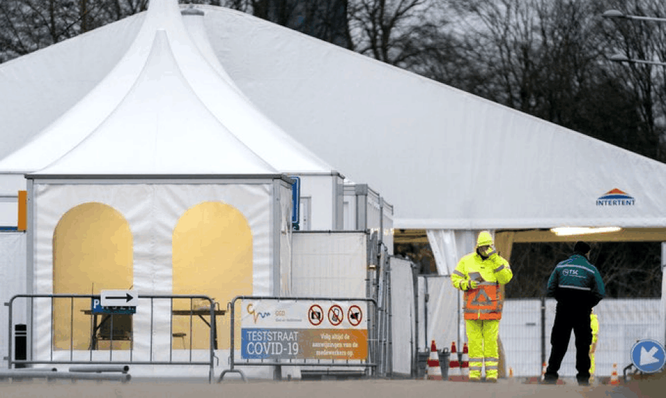 Nyderlanduose prie COVID-19 testavimo centro driokstelėjo sprogimas