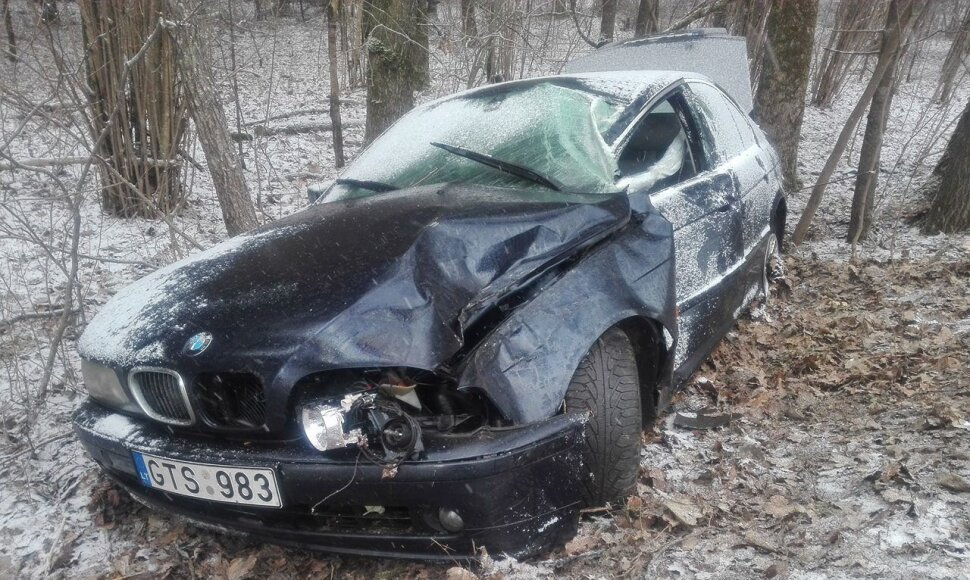 BMW avarija