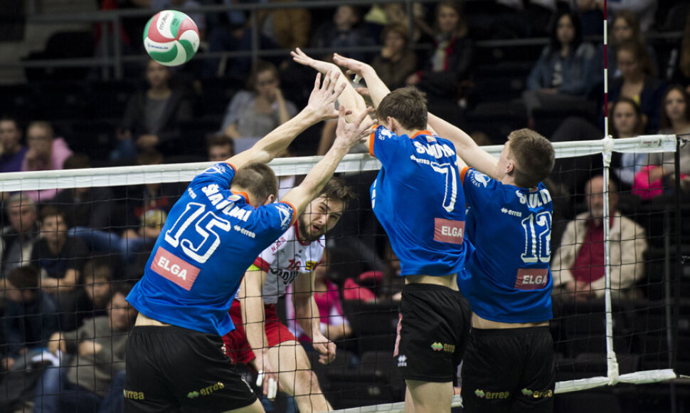 Andrius Gaidys įveikia trigubą užtvarą
