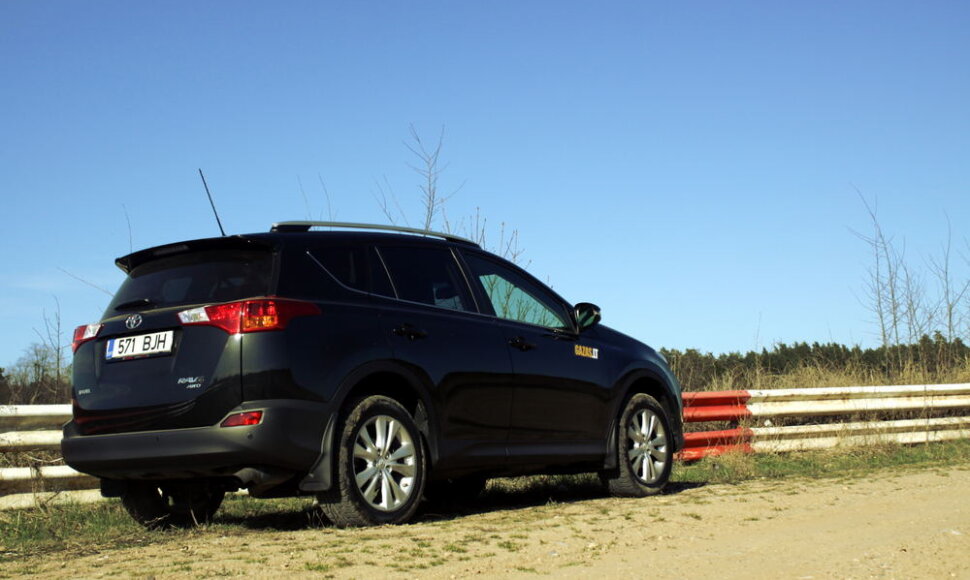 „Toyota RAV4“