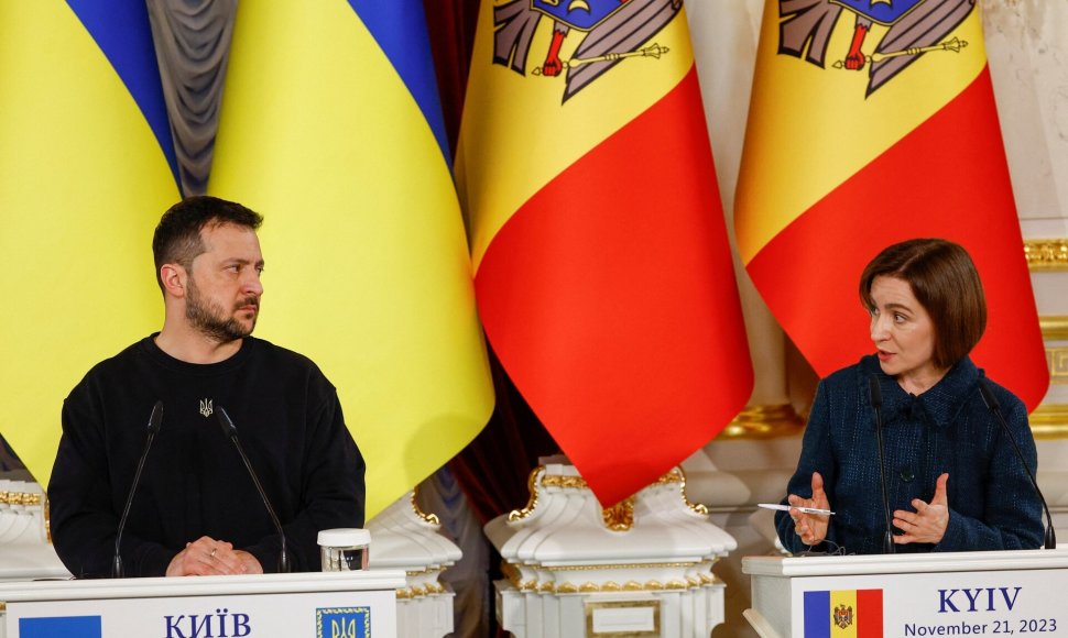 ES: antradienį prasidės derybos dėl Ukrainos ir Moldovos narystės bloke / VALENTYN OGIRENKO / REUTERS