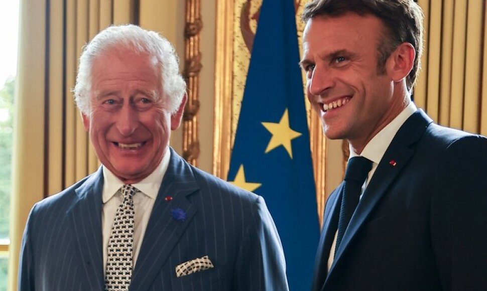 Charlesas III ir Prancūzijos prezidentas Emmanuelis Macronas / / John Rainford/Cover Images