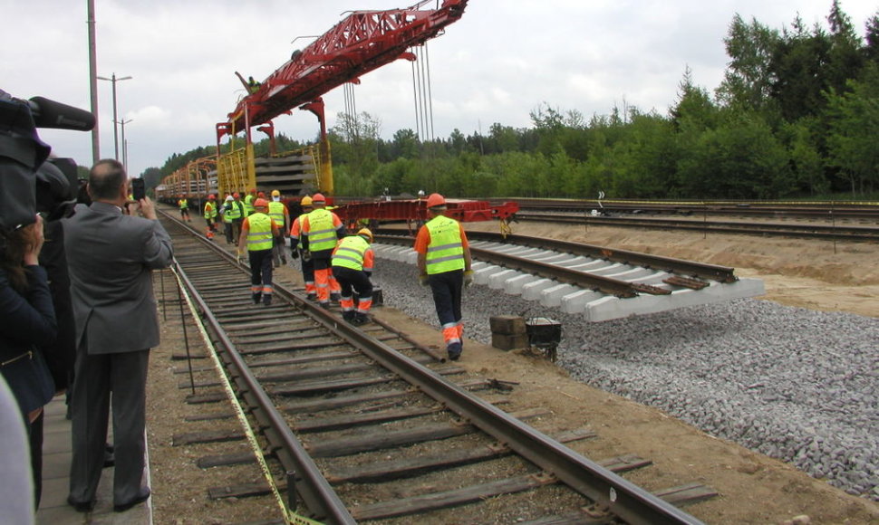 Projekto „Rail Baltic“ darbus Lietuvos teritorijoje planuojama baigti iki 2015-ų metų