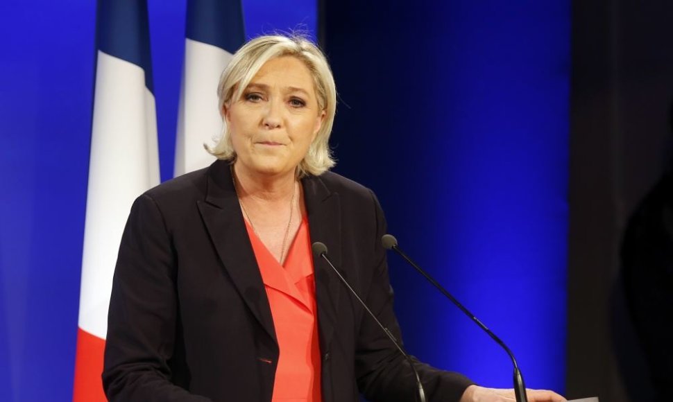 Marine Le Pen pripažino pralaimėjimą
