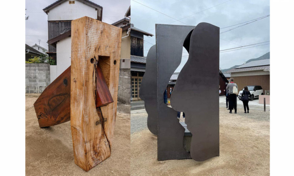 Stasio Eidrigevičiaus darbai – medinė skulptūra „Kartu“ ir metalinė skulptūra „Draugai“