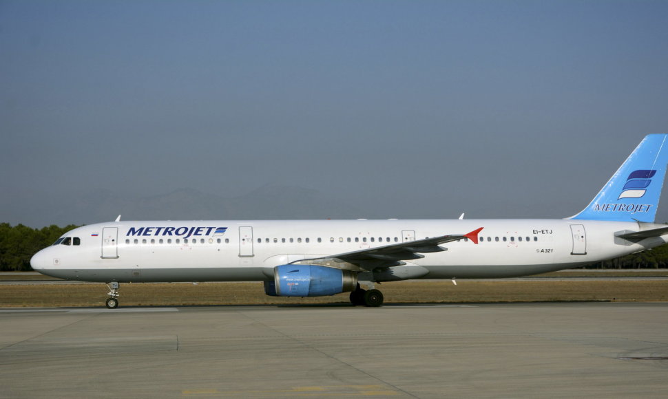 Sinajaus pusiasalyje sudužo Rusijos keleivinis lėktuvas su 224 keleiviais