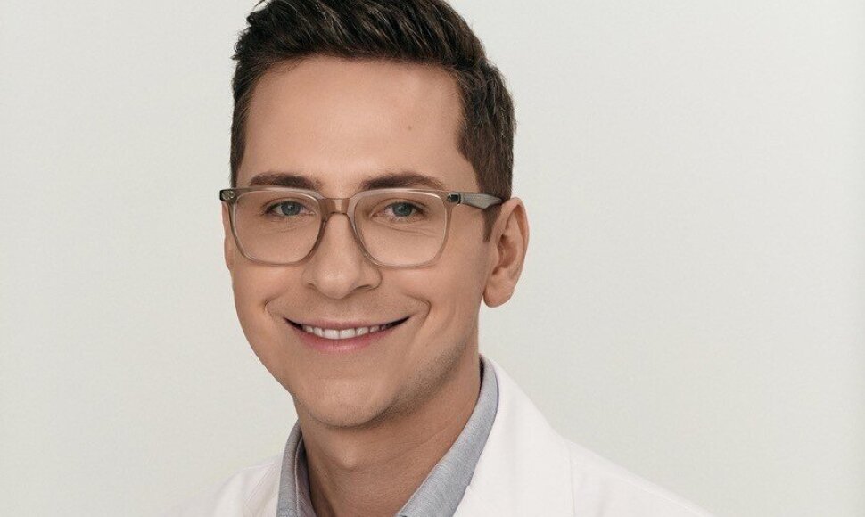 Santaros klinikų Dermatovenerologijos centro vadovas, dermatovenerologas dr. Tadas Raudonis