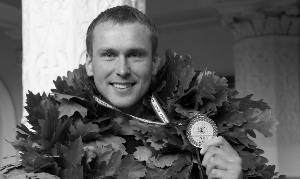 Jevgenijus &Scaron;uklinas