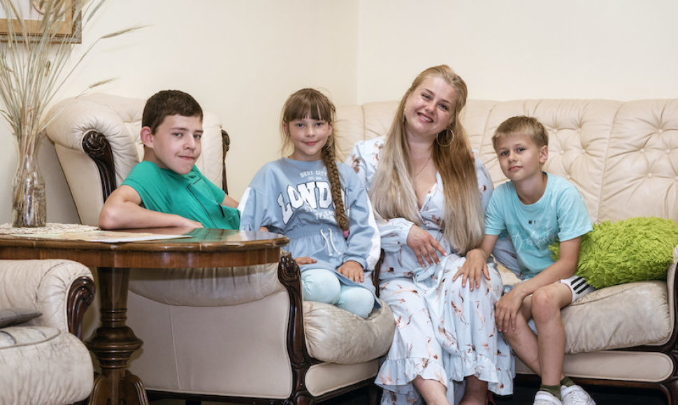 Katerina su sūnumi ir draugės ukrainietės vaikais
