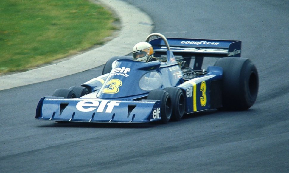 Jody Scheckteris už P34 vairo 1976 metais Vokietijoje. (Gillfoto, Wikimedia(CC BY-SA 2.0)