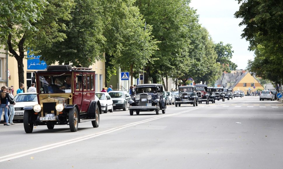 Paradas Biržų m. gatvėmis