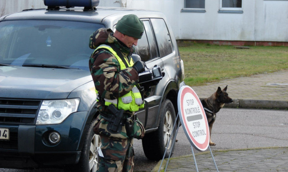 Asociatyvi iliustracija: VSAT pareigūnas