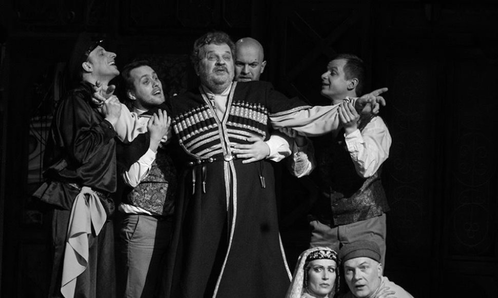 Spektaklio „Chanuma“ premjeras Juozo Miltinio dramos teatre