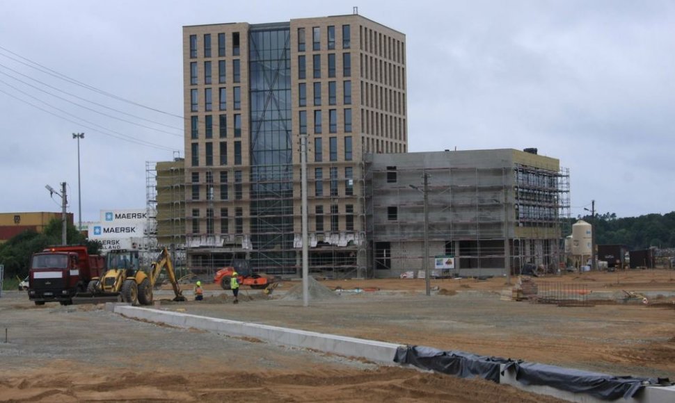 Naująjį Klaipėdos keleivių ir krovinių terminalą ketinama užbaigti šį rudenį. 