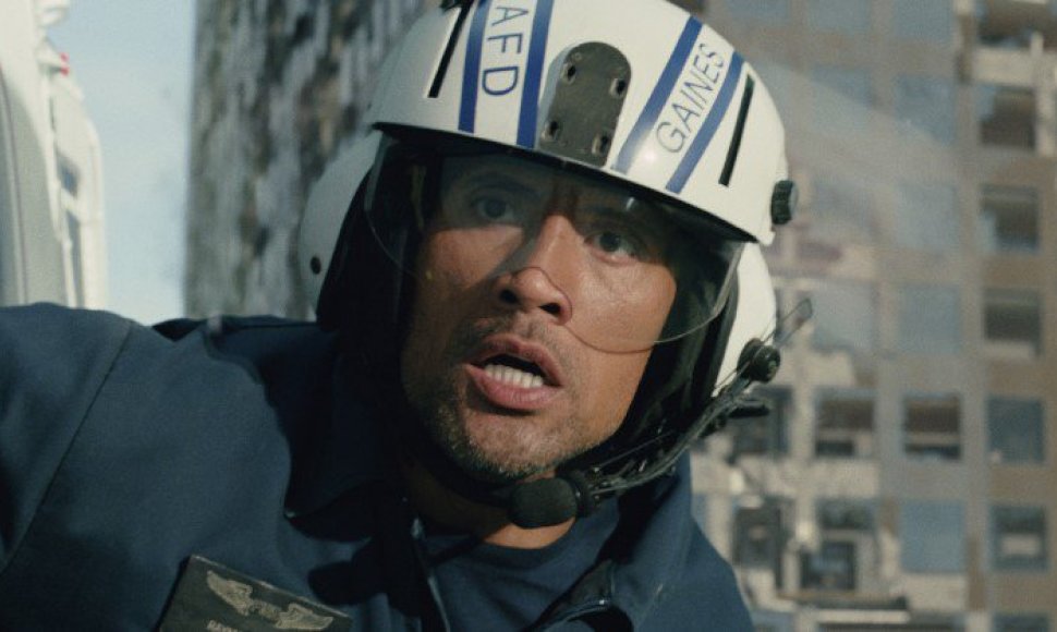 Dwayne'as Johnsonas filme „San Andreas“