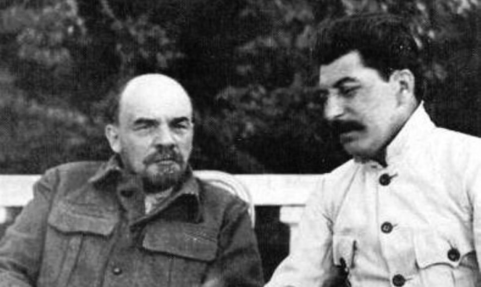Vladimiras Leninas ir Josifas Stalinas (1922 m.)