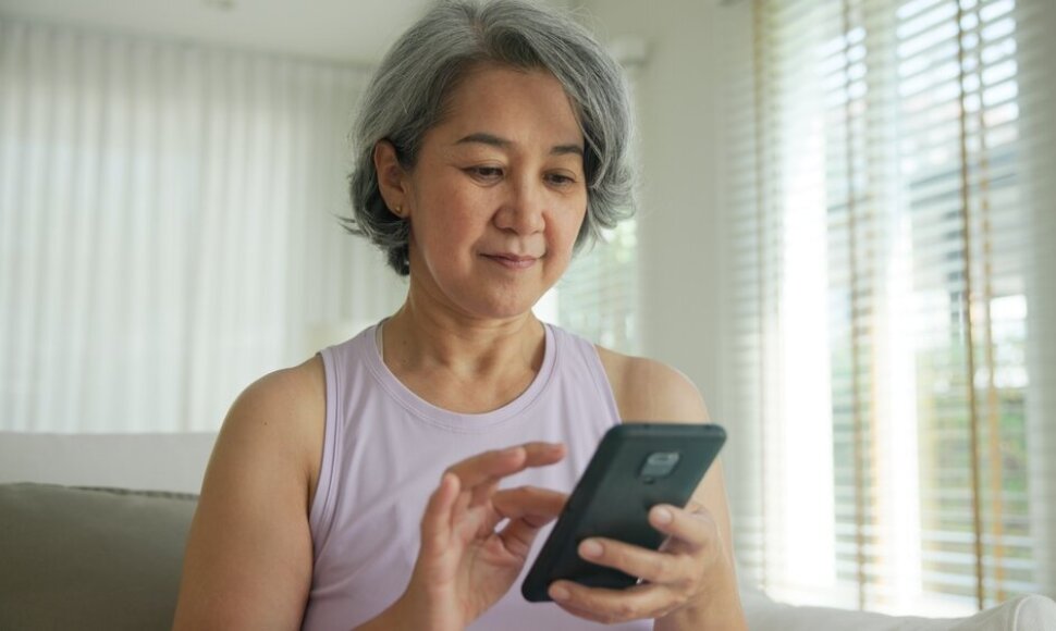Japonai menopauzę vertina kaip &bdquo;vidurinį amžių&ldquo;