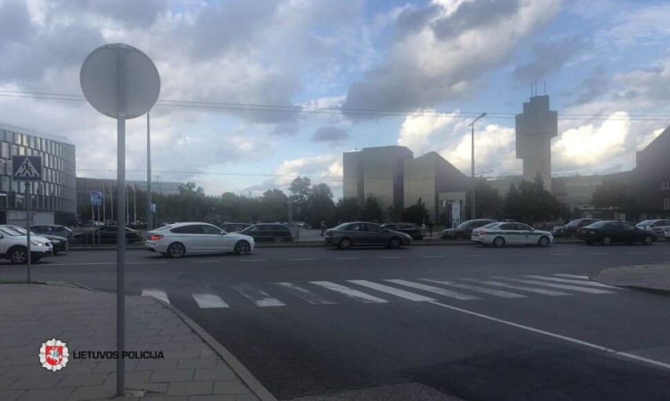 Sostinėje partrenkta mažametė