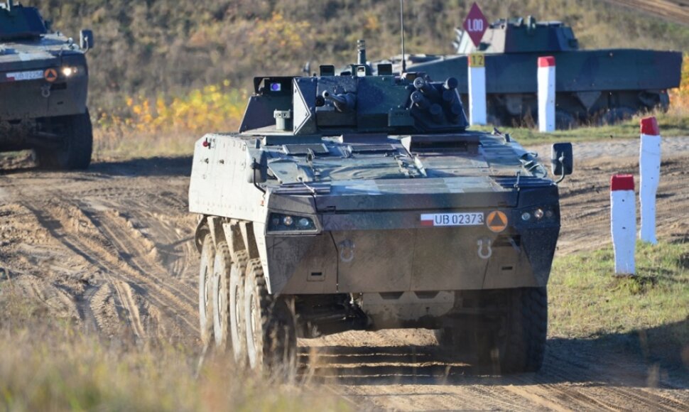 Lenkų kariuomenė dalyvauja integravimosi pratybose