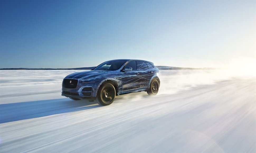 „Jaguar F-PACE“