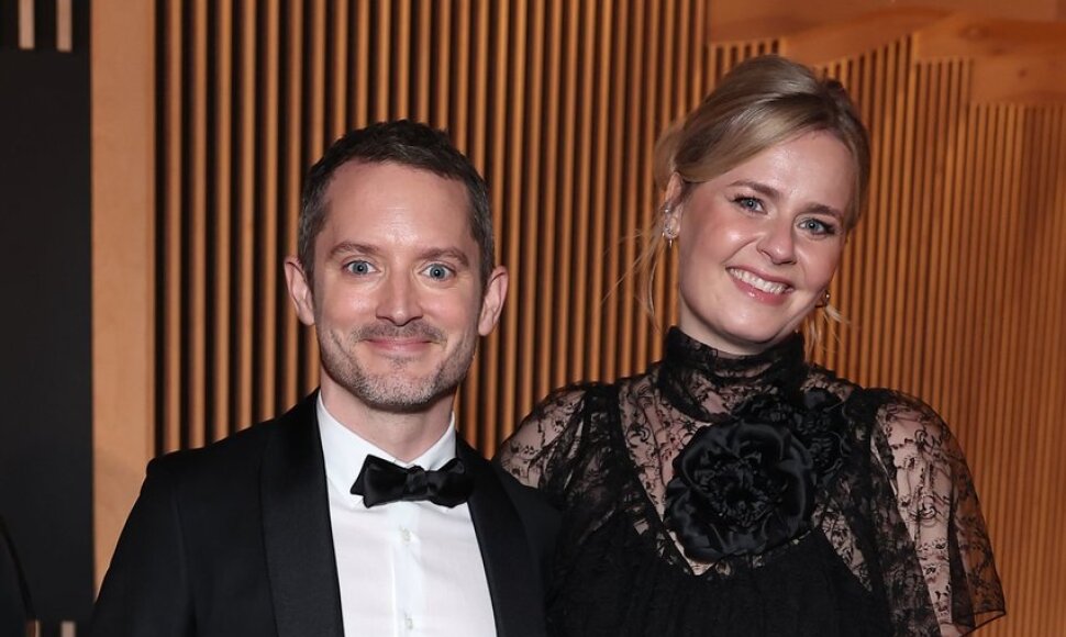 Mette-Marie Kongsved ir Elijah Woodas