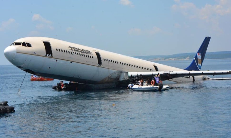 Panardintas lėktuvas Turkijoje