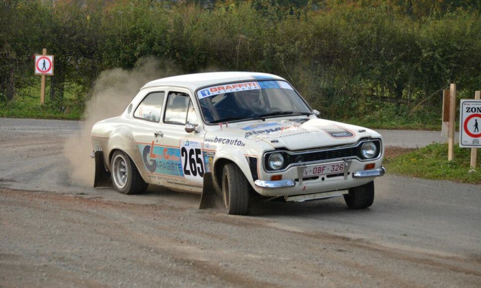 „Ford Escort“
