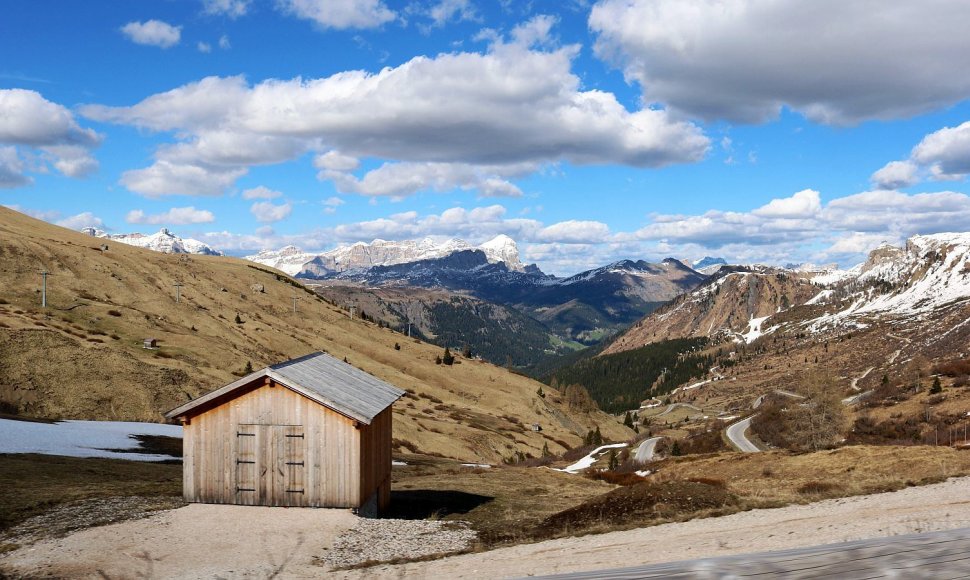 Dolomitų keliu Italijos Alpėse: nervai atlaikė, automobilis – ne