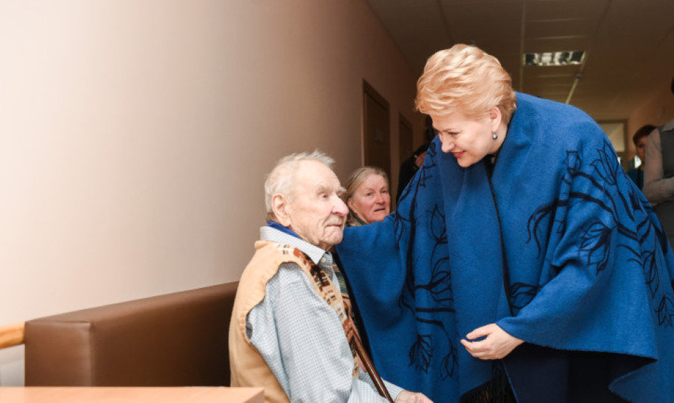 Dalia Grybauskaitė Dotnuvos slaugos namuose