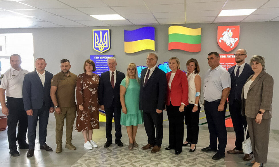 &Scaron;ventinė mokyklos atidarymo ceremonija